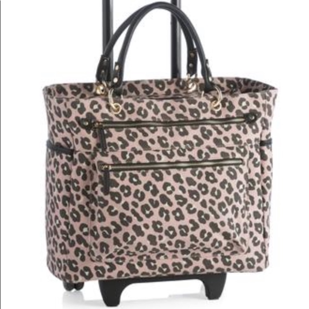 Shiraleah Monroe roller tote in leopard pattern